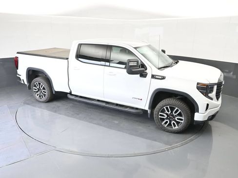 Used 2023 GMC Sierra 1500 AT4 AWD/4WD image 27