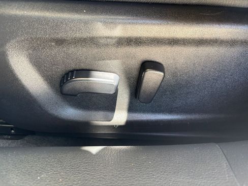 Used 2025 Nissan Altima 2.5 SV FWD image 22