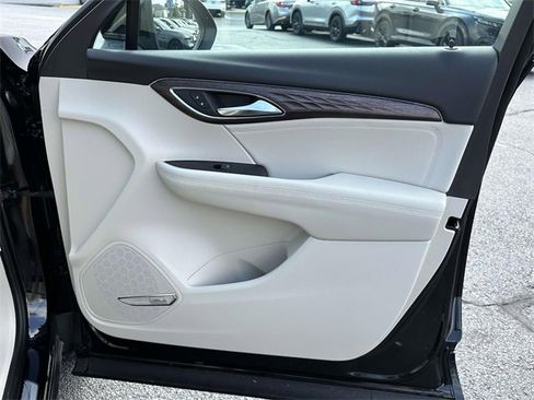 Used 2023 Buick Envision Avenir image 6