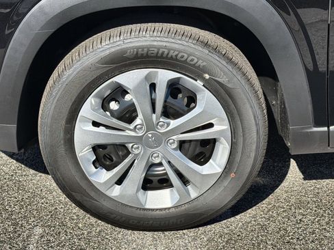 New 2026 Chevrolet Trax LS image 12