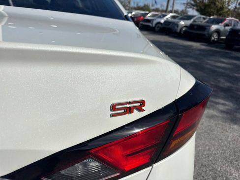 New 2025 Nissan Altima 2.5 SR image 8