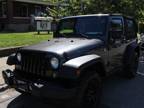 Used 2014 Jeep Wrangler Sport image 3