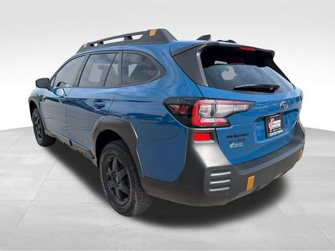 Certified 2025 Subaru Outback Wilderness AWD/4WD image 5