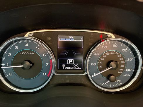 Used 2017 Subaru Crosstrek 2.0i Limited image 8