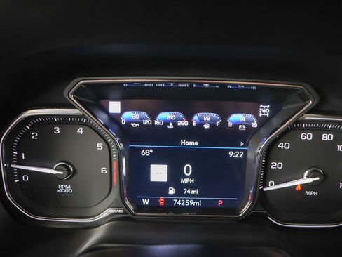 Used 2021 GMC Yukon XL AT4 w/ Rear Media and Nav Package image 16