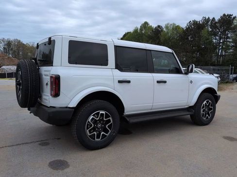 New 2026 Ford Bronco Outer Banks AWD/4WD image 4