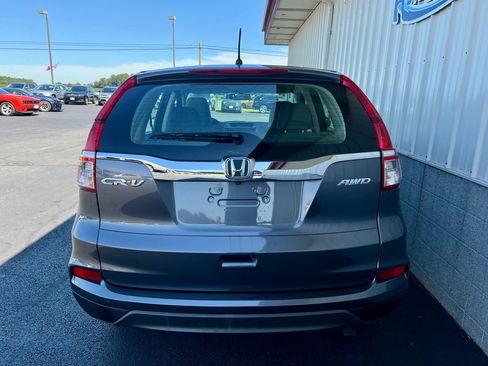 Used 2016 Honda CR-V LX image 4
