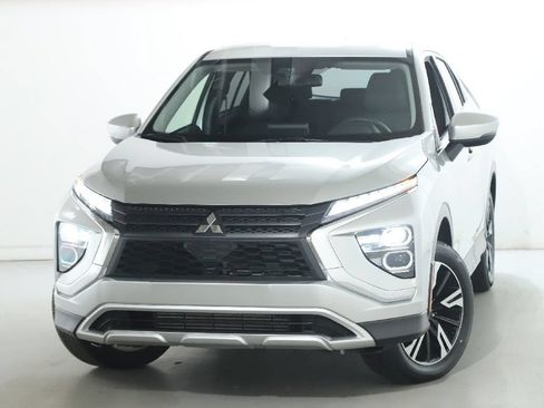 Used 2026 Mitsubishi Eclipse Cross AWD image 3