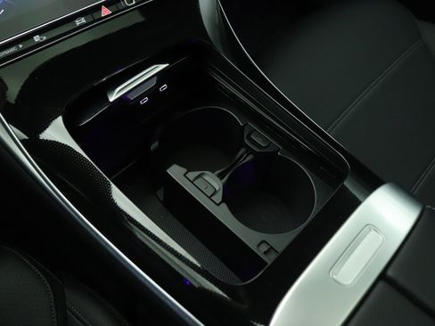 New 2026 Mercedes-Benz C 300 Sedan image 6