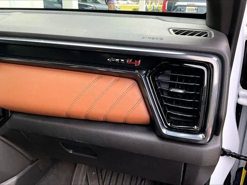 Used 2023 GMC Canyon AT4 w/ AT4 Premium Package image 21