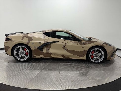 Used 2021 Chevrolet Corvette Stingray Coupe w/ 1LT image 7