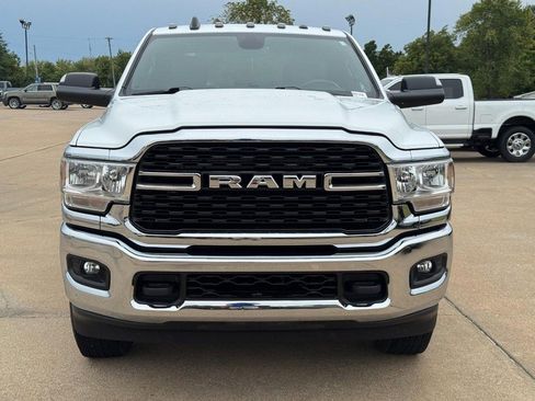 Used 2022 RAM 2500 Big Horn w/ Level A Equipment Group image 9
