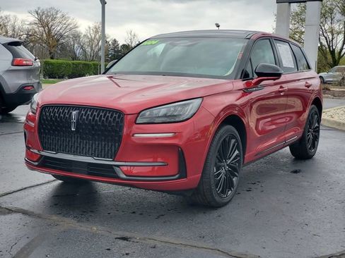 Certified 2024 Lincoln Corsair AWD w/ Equipment Group 101A image 2