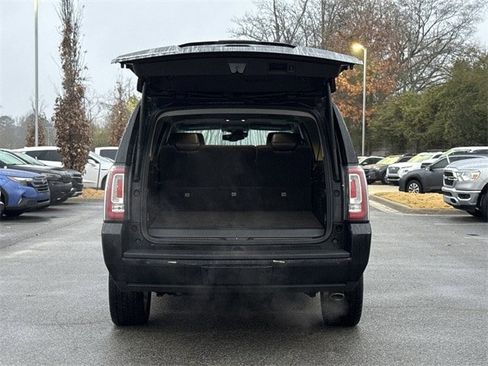 Used 2018 GMC Yukon XL SLT w/ Premium Edition image 15