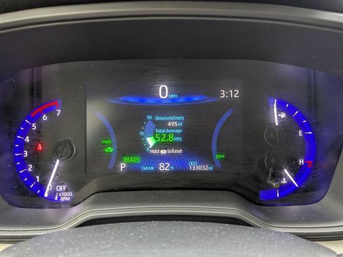 Used 2021 Toyota Corolla LE FWD image 29
