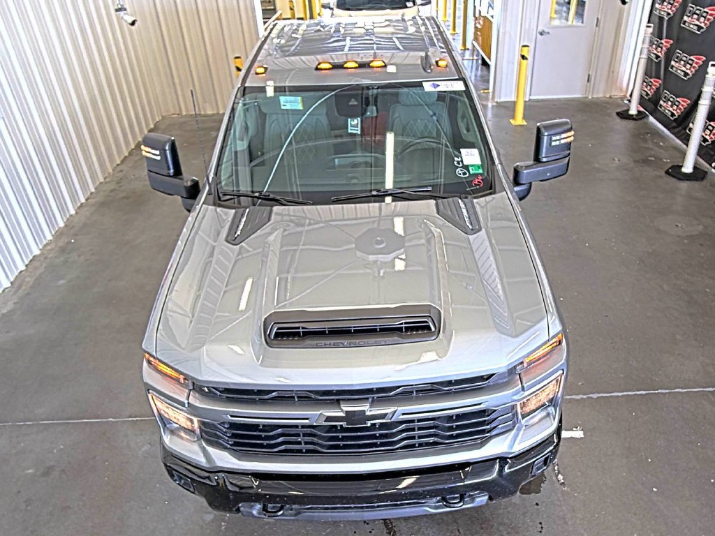 Used 2024 Chevrolet Silverado 2500 Custom w/ Custom Value Package AWD/4WD image 5