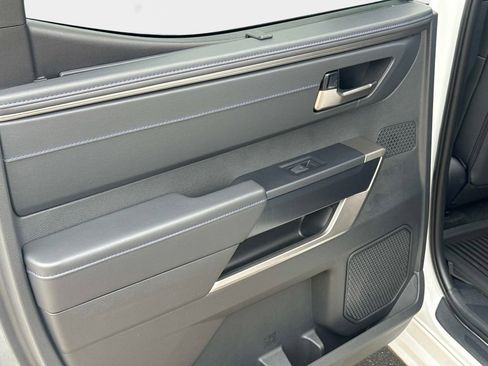 New 2026 Toyota Tundra Platinum AWD/4WD image 11