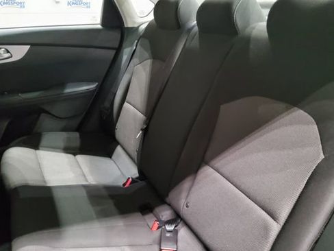 Used 2024 Kia Forte LXS FWD image 14