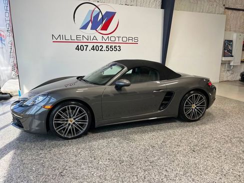 Used 2017 Porsche 718 Boxster image 49