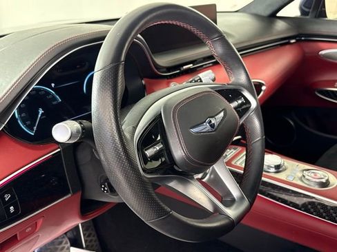 Used 2022 Genesis GV70 3.5T Sport w/ Sport Prestige Package image 16