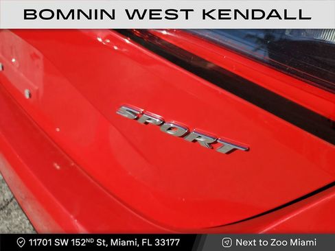 Used 2022 Honda Civic Sport image 9