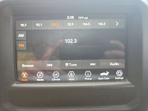 Used 2022 Jeep Gladiator Sport AWD/4WD image 18