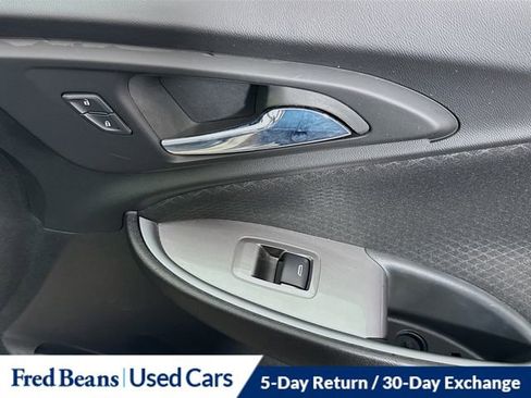 Used 2024 Chevrolet Malibu LT image 35