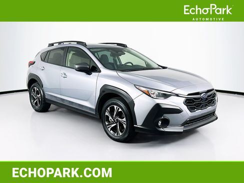 Used 2025 Subaru Crosstrek 2.5i Premium AWD/4WD image 1