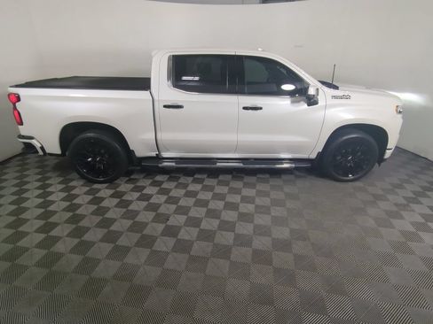 Used 2021 Chevrolet Silverado 1500 High Country w/ Technology Package AWD/4WD image 10
