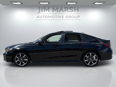 Used 2025 Honda Civic Sport Touring image 3