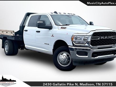 Used 2024 RAM 3500 SLT w/ Quick Order Package 2YG SLT AWD/4WD image 1