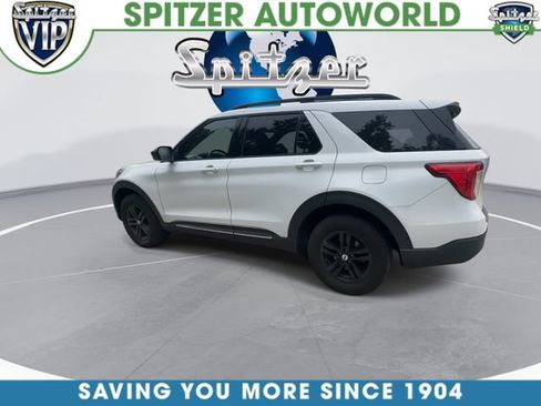 Used 2020 Ford Explorer XLT w/ Equipment Group 202A AWD/4WD image 7