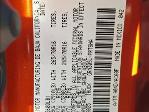 Used 2018 Toyota Tacoma TRD Off-Road image 23