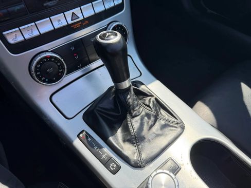 Used 2012 Mercedes-Benz SLK 250 w/ Premium I Pkg image 17