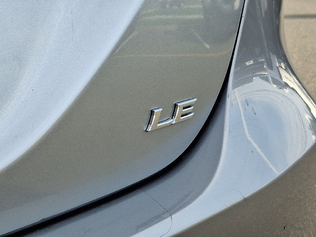 Certified 2018 Toyota Camry LE w/ Convenience Package FWD image 30
