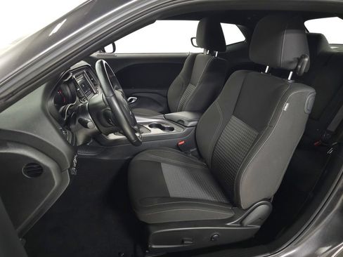Used 2023 Dodge Challenger SXT w/ Blacktop Package AWD/4WD image 17