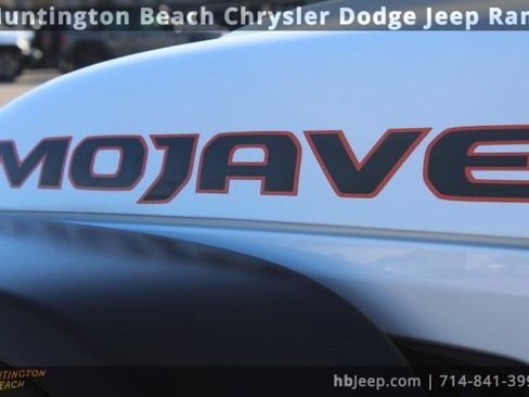 Used 2021 Jeep Gladiator Mojave image 7
