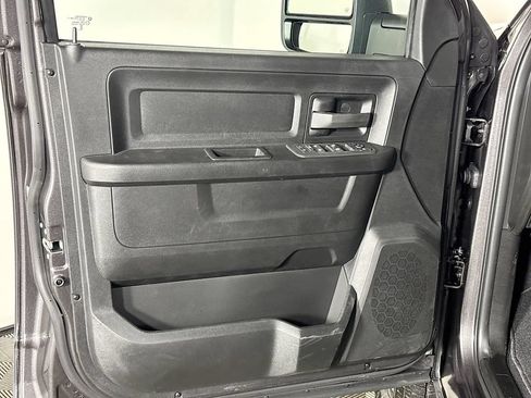 New 2026 RAM 3500 Tradesman AWD/4WD image 10