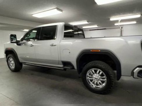 Used 2023 GMC Sierra 2500 Denali w/ Denali Ultimate Package AWD/4WD image 6