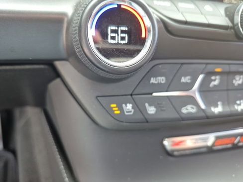 Used 2016 Chevrolet Corvette Z06 w/ 3LZ Preferred Equipment Group image 19