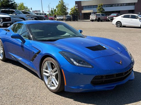 Used 2019 Chevrolet Corvette Stingray Coupe w/ 2LT Preferred Equipment Group RWD image 3