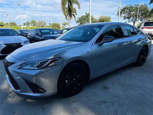 Certified 2024 Lexus ES 350 F Sport image 3