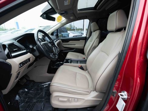 Used 2022 Honda Odyssey Elite image 9