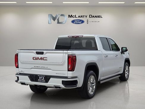 Used 2023 GMC Sierra 1500 Denali AWD/4WD image 5