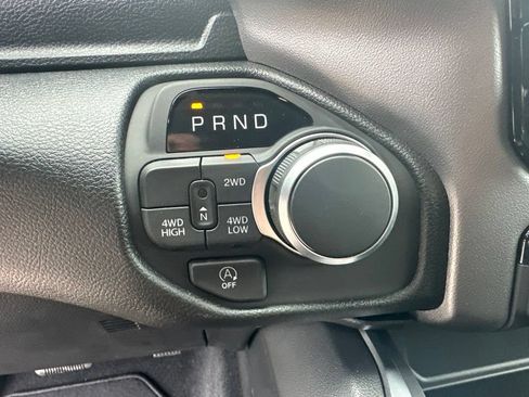 New 2026 RAM 1500 Express AWD/4WD image 30