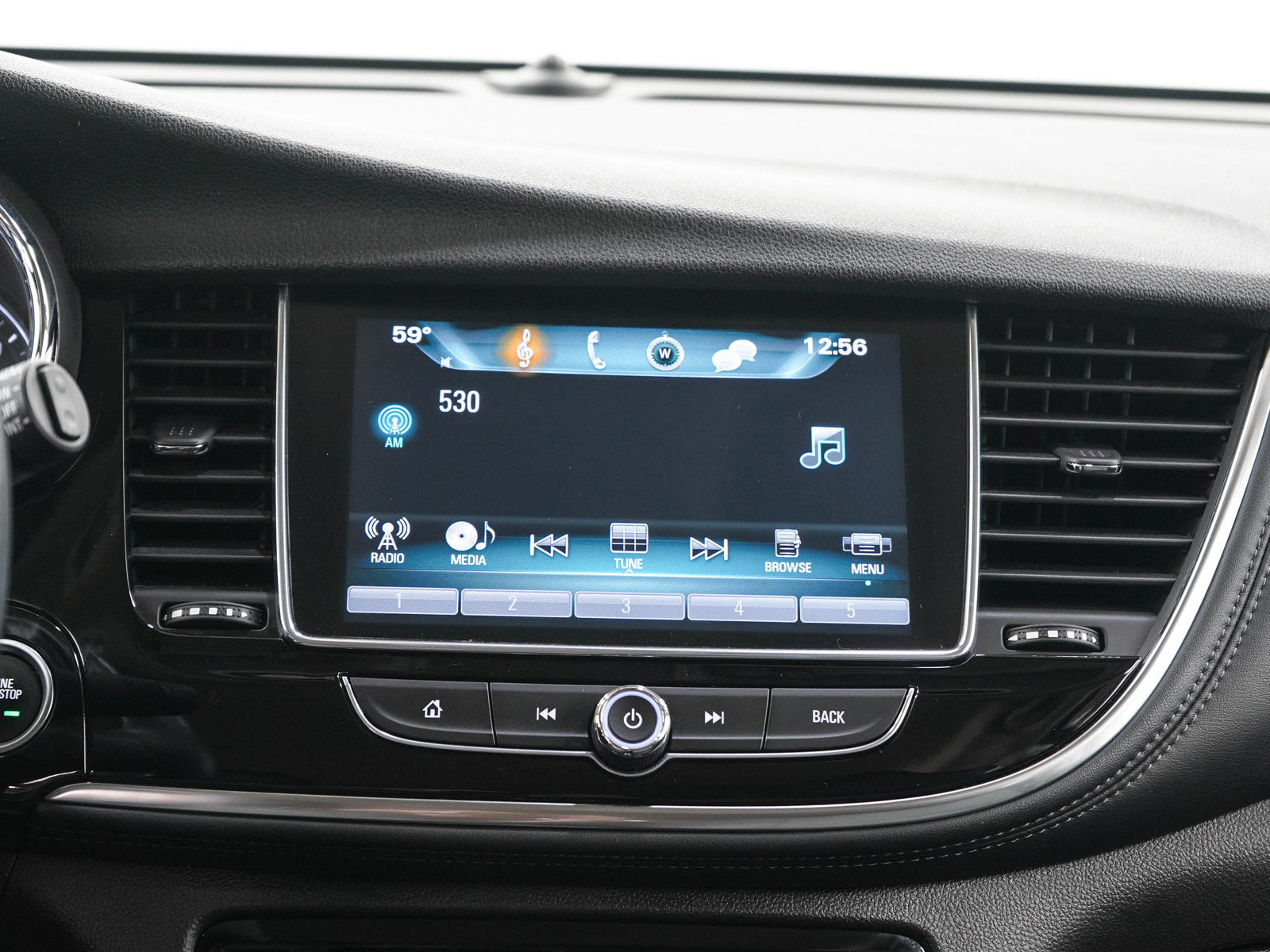 Used 2018 Buick Encore Essence AWD/4WD image 17