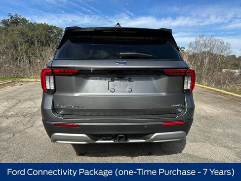 New 2026 Ford Explorer Platinum w/ LUX Leather Package AWD/4WD image 6