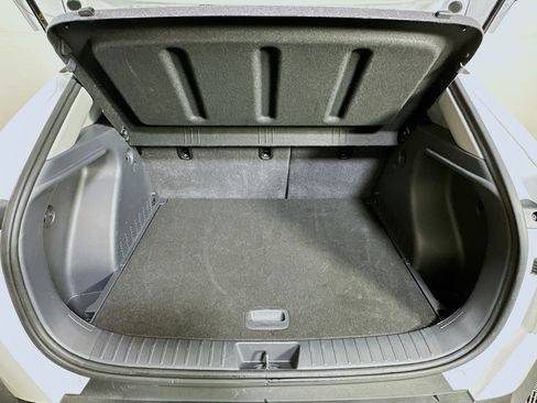 Used 2025 Hyundai Kona SEL image 29