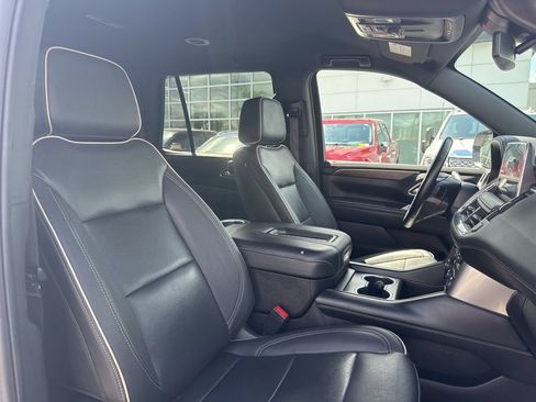 Used 2024 Chevrolet Tahoe Premier RWD image 15