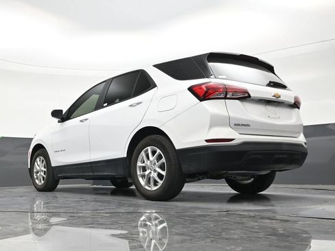 Used 2024 Chevrolet Equinox LS FWD image 22